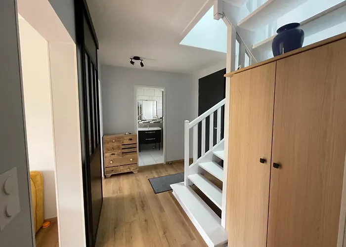 Villa La Corvette De St Val *